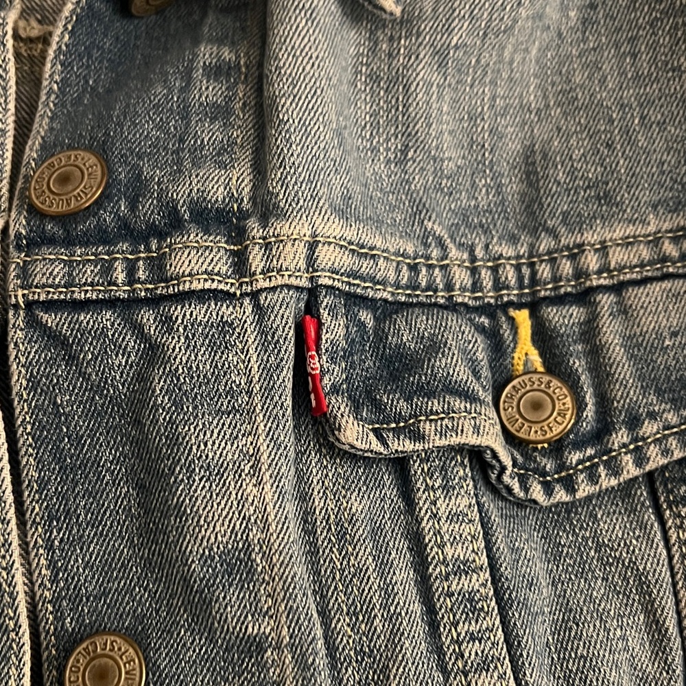 Levi's Classic Blue Jeans with Red and Yellow Accents
